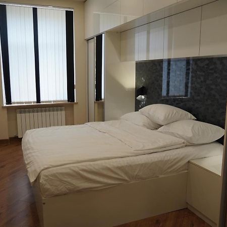 Lovely, Newly Remodeled Apartment In Yerevan! Exteriér fotografie