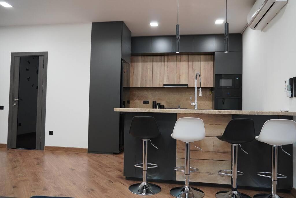 Lovely, Newly Remodeled Apartment In Yerevan! Exteriér fotografie