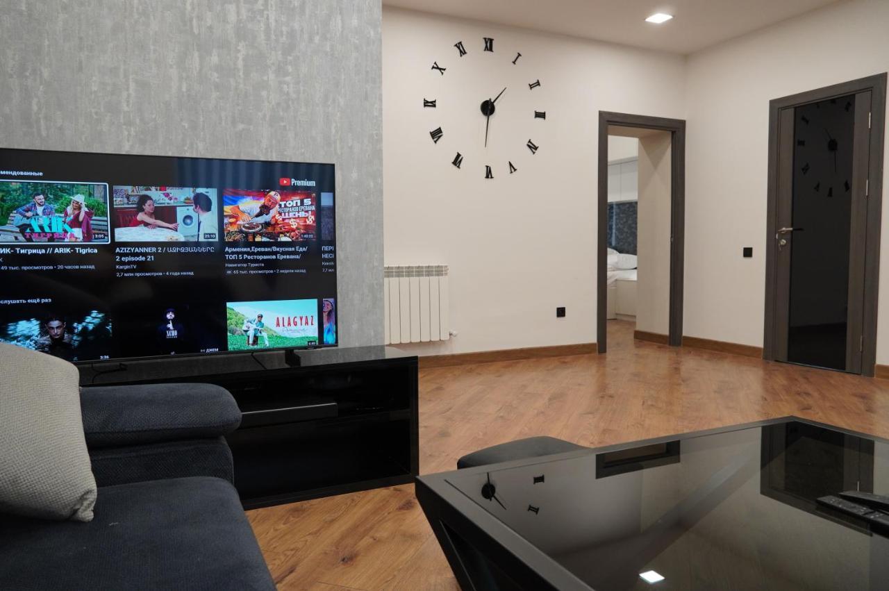 Lovely, Newly Remodeled Apartment In Yerevan! Exteriér fotografie